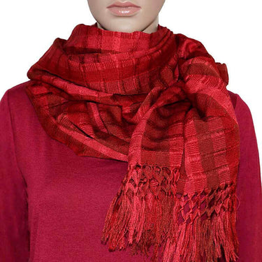 Scarf Red with Fringes - Handmade - Beautiful and Fairtrade - Quetzal Artisan