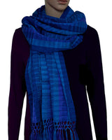 Scarf with Fringes Dark Blue - Handmade and Fairtrade - Quetzal Artisan