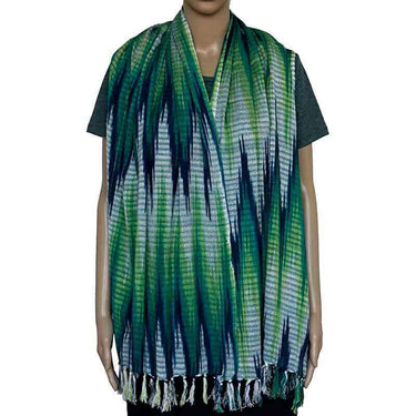 Shawl Indigo Hills - Eco-friendly Hand-dyed Green Scarf - Quetzal Artisan