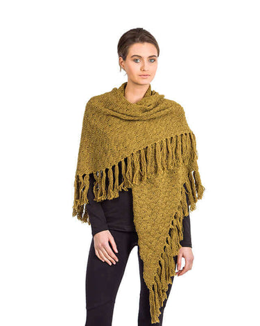 Poncho Shawl Green Olive - Alpaca Wool Triangel Shawl - Quetzal Artisan