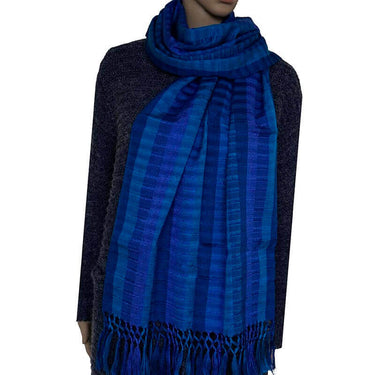 Scarf with Fringes Dark Blue - Handmade and Fairtrade - Quetzal Artisan