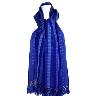 Scarf with Fringes Dark Blue - Handmade and Fairtrade - Quetzal Artisan