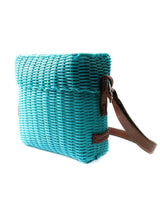 Small Bag Turquoise - Recycled Plastic - Trendy & Fairtrade - Quetzal Artisan