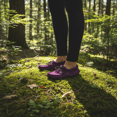 Suede Moccasins Purple - Outdoor Native Canadian Women Shoes - Quetzal Artisan