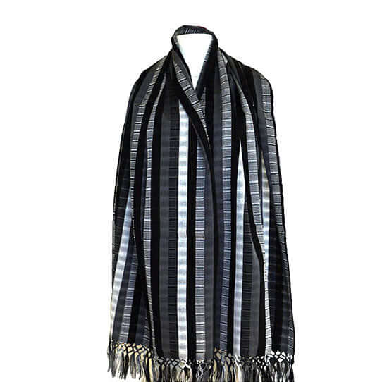 Scarf with fringes Black White