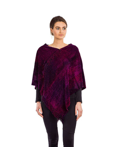 Poncho Magenta - Organic Bamboo - Sustainable and Fairtrade - Quetzal Artisan