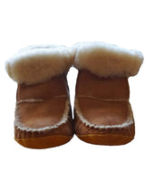 Men Sheepskin Moccasin Boots - Handmade Warm House Slippers - Quetzal Artisan